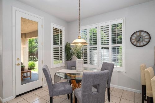 1258 Manning Dr, Folsom CA 95762-5845 exterior