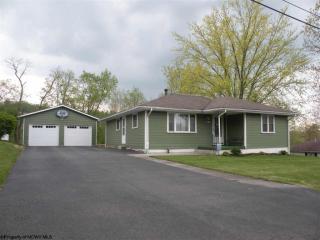 1412 Buckhannon Ave, Morgantown, WV 26508-8723