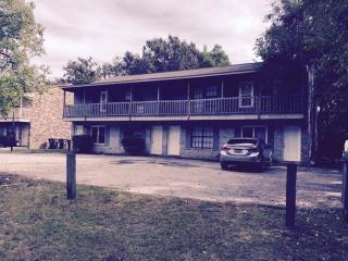 88 Ashley Hall Plantation Rd, Charleston, SC 29407-9606