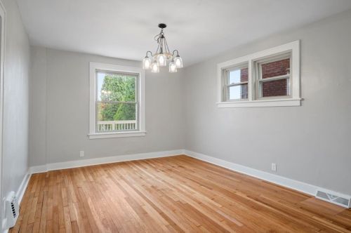 3262 Eastmont Ave, Pittsburgh PA exterior