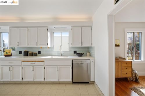 739 Cerrito, Berkeley CA 94706-1521 exterior