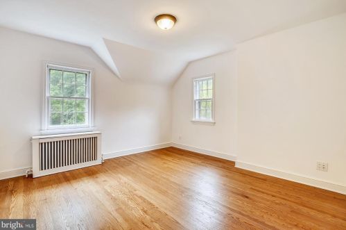 312 Alexandria Ave, Alexandria VA 22301-3036 exterior