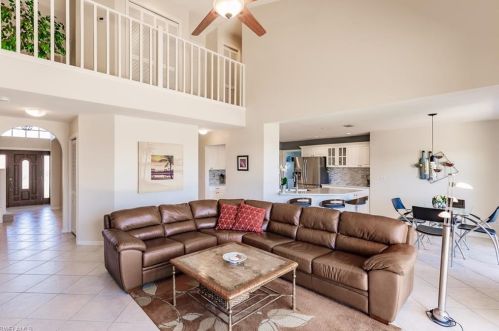 2114 Crown Pointe Blvd, Naples FL 34112-3676 exterior