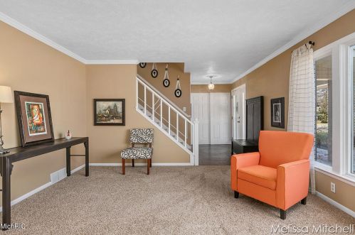 2716 Hampshire Blvd, Grand Rapids MI 49506-4774 exterior