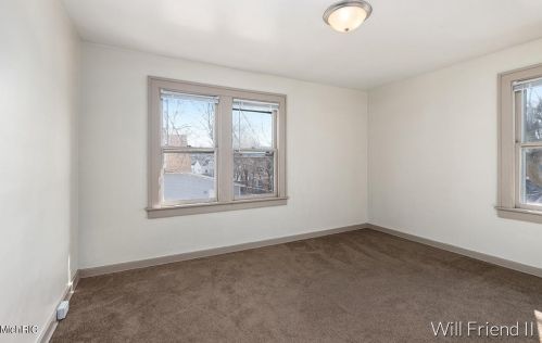 408 Brenner, Grand Rapids MI 49505-5132 exterior