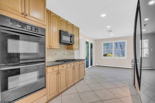 119 Mount Horeb Rd, Warren NJ 07059-5552 exterior