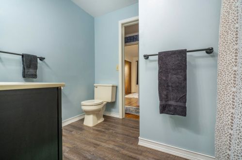 2318 Frederick Ave, Kalamazoo MI  49008-1625 exterior