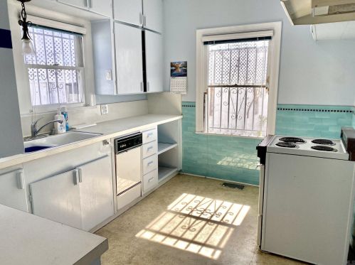 369 Palm Ave, San Diego CA 92154-1736 exterior