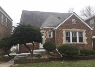 3633 Marquette Rd, Chicago, IL 60629-4140