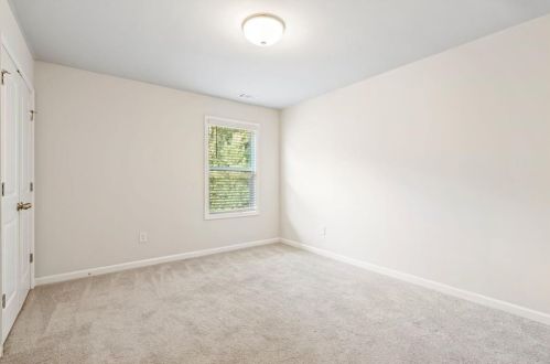 5492 Cascade Run, Atlanta GA 30336-4409 exterior