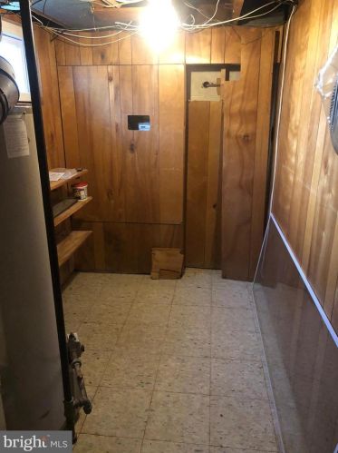 202 England Ter, Rockville MD 20850-1630 exterior