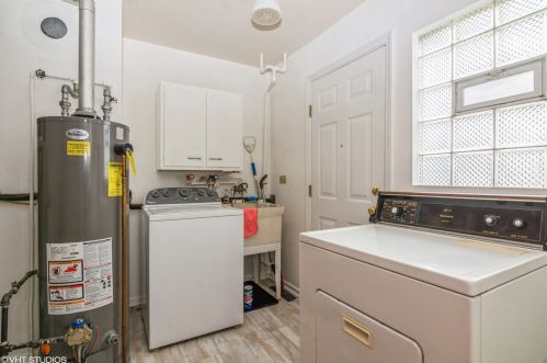 12611 Elizabeth St, Chicago IL  60827-6110 exterior