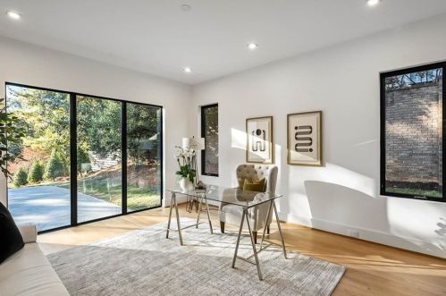 4645 Lake Forrest Dr, Atlanta GA  30342-2537 exterior