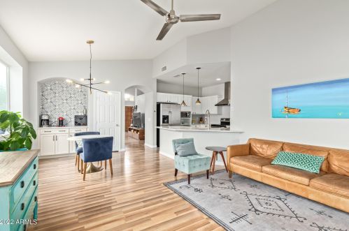 17848 15th St, Phoenix AZ  85022-1296 exterior