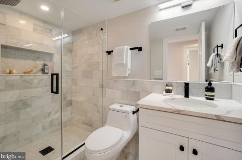 4215 16th St, Washington DC  20011-7005 exterior