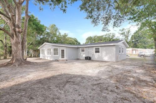 7115 Bonito St, Tampa FL  33617-8405 exterior