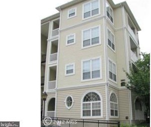 4560 Strutfield Ln, Alexandria, VA 22311-4964