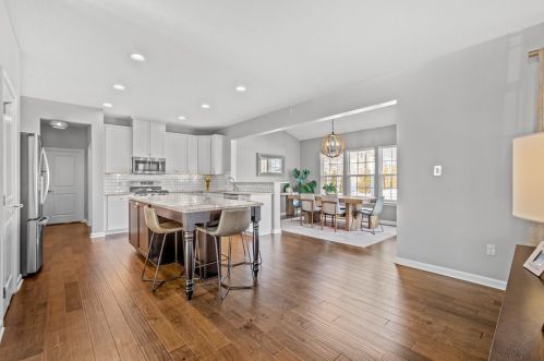 129 Overlook Dr, Pittsburgh, PA 15237-1434