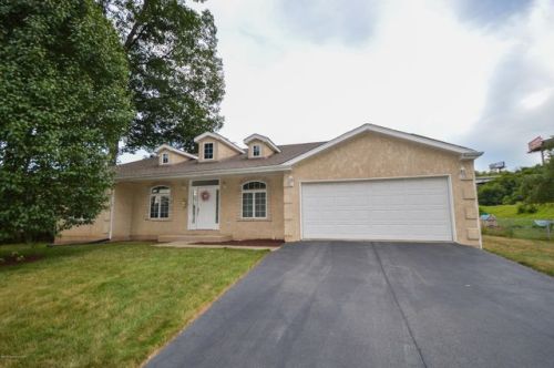 207 Frederick St, Scranton, PA 18507-1235