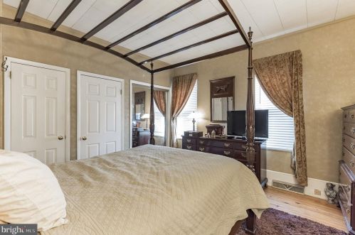 721 Stokes Ave, Camden NJ exterior