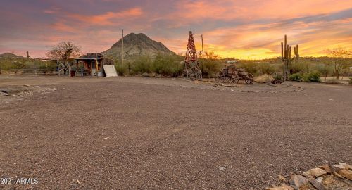 47713 29 Ave, Phoenix AZ 85087-9638 exterior