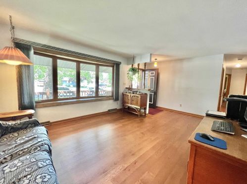 425 Hart Dr, Clinton WI  53525-9101 exterior