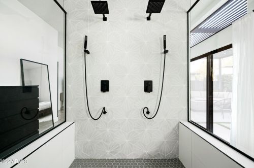 2505 14th St, Phoenix AZ 85006-1120 exterior