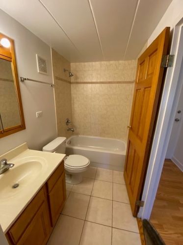 5209 Leclaire Ave, Chicago IL  60638-3031 exterior