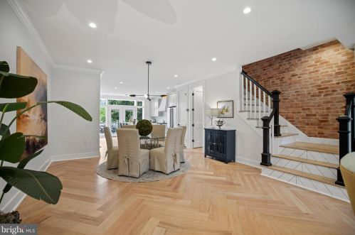 30 Adams St, Washington DC  20001-1026 exterior