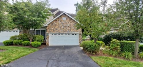 59 Winged Foot Dr, Livingston, NJ 07039-8226