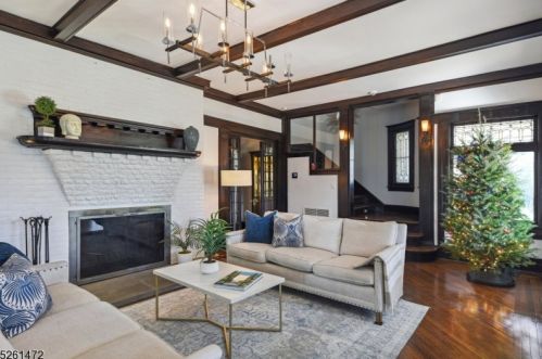 180 Christopher St, Montclair NJ 07042-4206 exterior