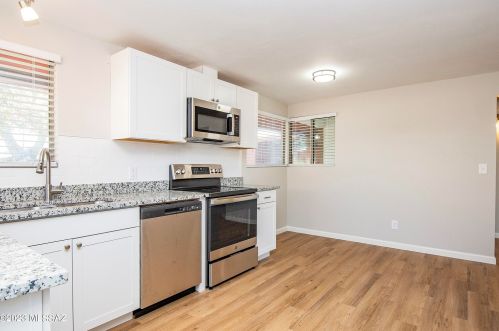 6159 Seneca St, Tucson AZ  85712-3010 exterior