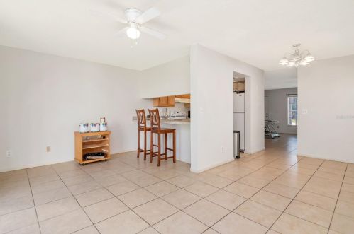 5150 Sunridge Palms Dr, Tampa FL 33617-1427 exterior