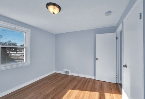 139 Maebeth St, Springfield MA 01119-2414 exterior