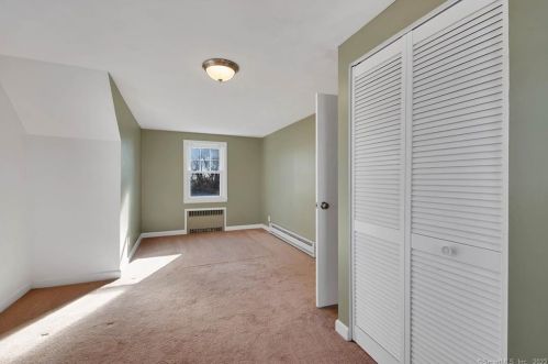 92 Osgood Ave, New Britain CT 06053-2715 exterior