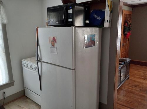 801 Hovey St, Grand Rapids MI 49504-6154 exterior