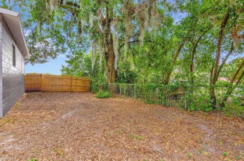 8714 22nd St, Tampa FL  33604-2112 exterior