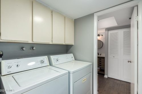 2035 Elm St, Phoenix AZ 85033-1101 exterior