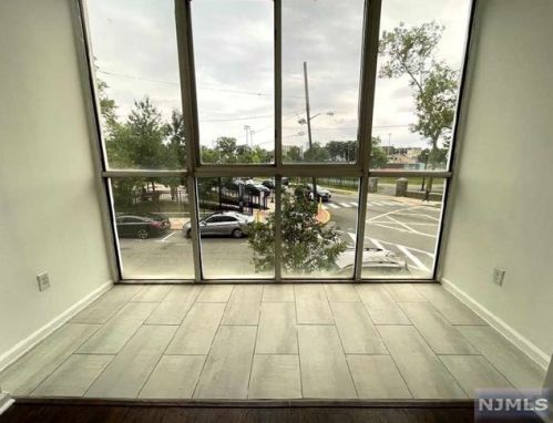 200 Paterson Plank Rd, Union City NJ 07087-3415 exterior