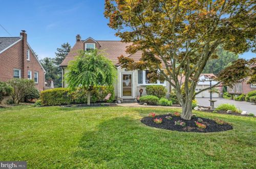 354 Valley View Rd, Media, PA 19064-2616