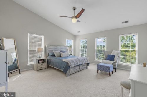 497 Cameron Sta Blvd, Alexandria VA 22304-8683 exterior