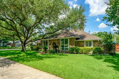 7312 Claybrook Dr, Dallas, TX 75231-4804