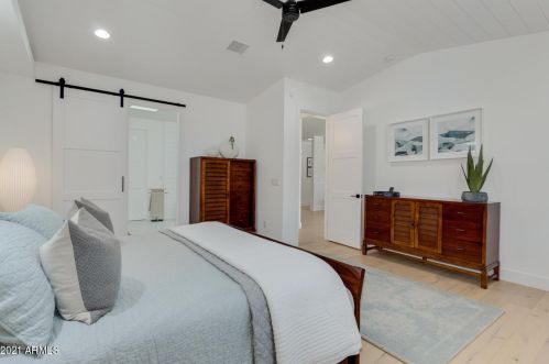 4013 49 Pl, Phoenix AZ 85018-2965 exterior