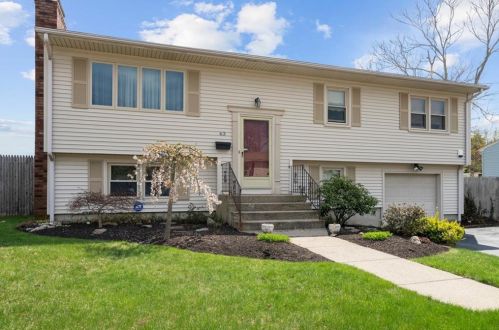 63 Columbus Ave, Providence, RI 02911-2465