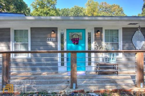4495 Kent Rd, Atlanta GA  30337-5205 exterior