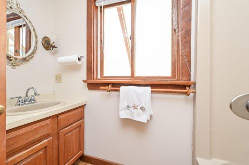 164 Samoset Rd, Eastham MA 02642-3144 exterior