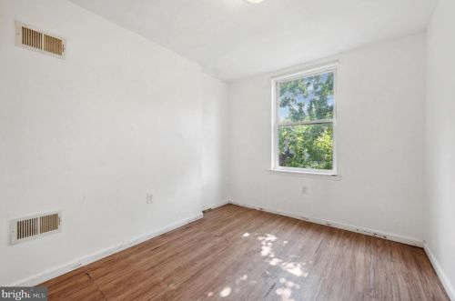 2205 Bouvier St, Philadelphia PA 19132-4322 exterior