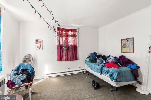 1301 Greeby St, Philadelphia PA 19135-2604 exterior