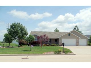 5032 Mary Martin Dr, Appleton, WI 54913-8061