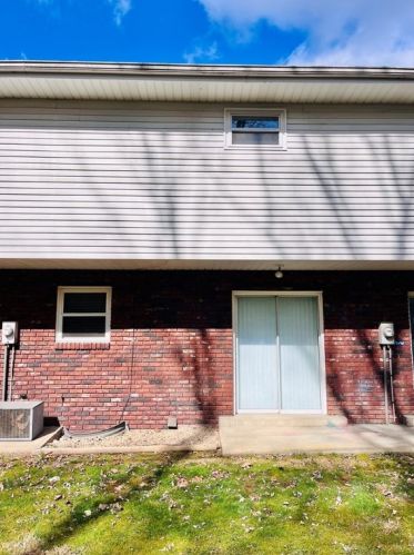 909 Chapel Rd, Monaca PA 15061-2724 exterior